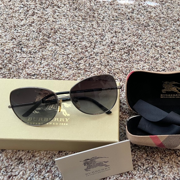 Burberry Women\'s Sunglasses with Black Lenses and Gold Accents
